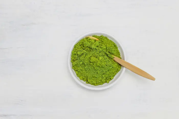 Kale Powder: Supergreen Solution for Busy Health Warriors - Illustrations 1 - kale powder